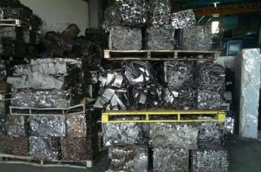Trong tháng 8, Việt Nam nhập khẩu 484.660 tấn sắt thép phế liệu